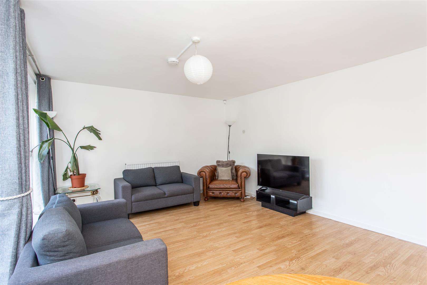 3 bed property in Ollerton Green, Bow